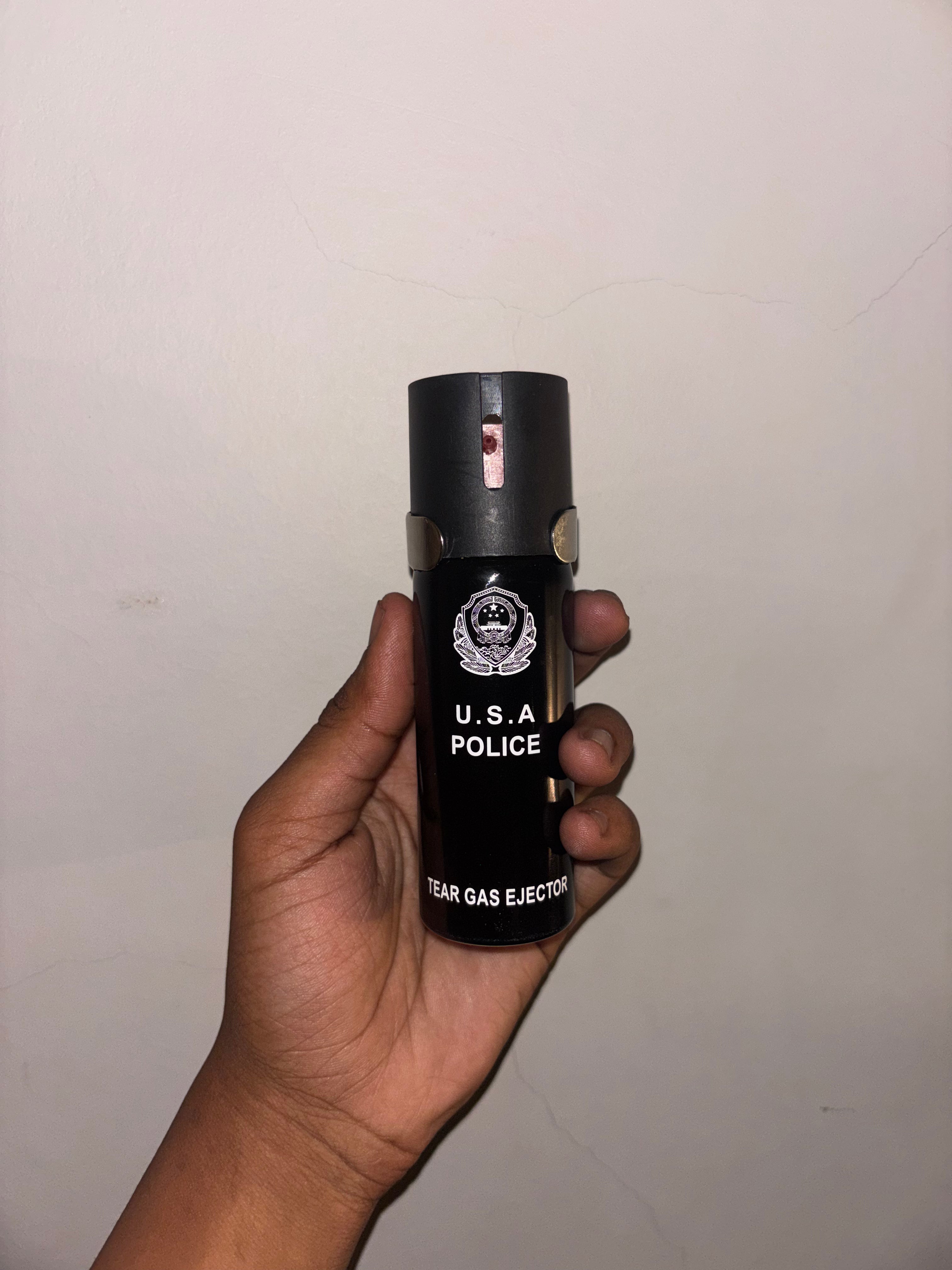 TEAR GAS SPRAY
